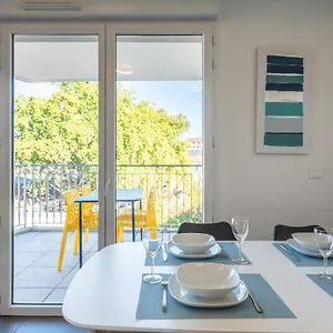 Bluemary - Spacieux T3 Garage Balcon Appartement Lyon